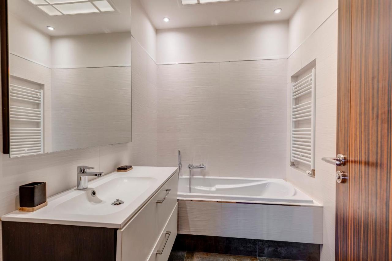 Guestready - Cozy Perfection In The City Centre Annecy Exterior photo